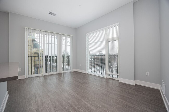 Interior Photo - The Frisbie