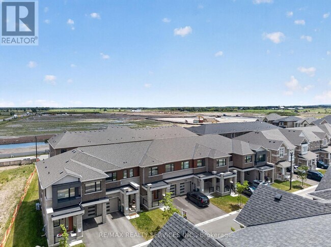 Building Photo - 1702 Dance Ct