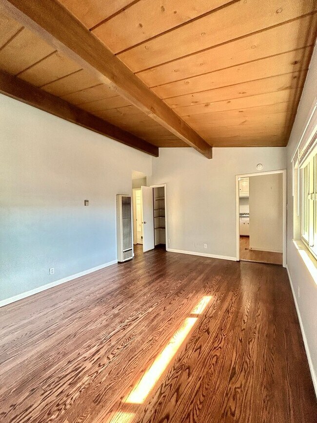 Foto del edificio - 1718 Sequoia Ave