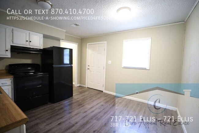 Building Photo - Newly renovated 3 bed, 1 bath apartment in...
