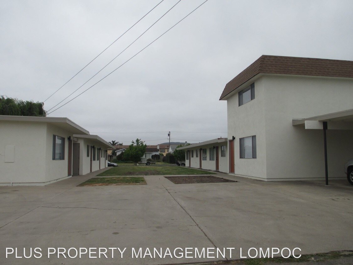 125 S L St, Lompoc, CA 93436 Room for Rent in Lompoc, CA