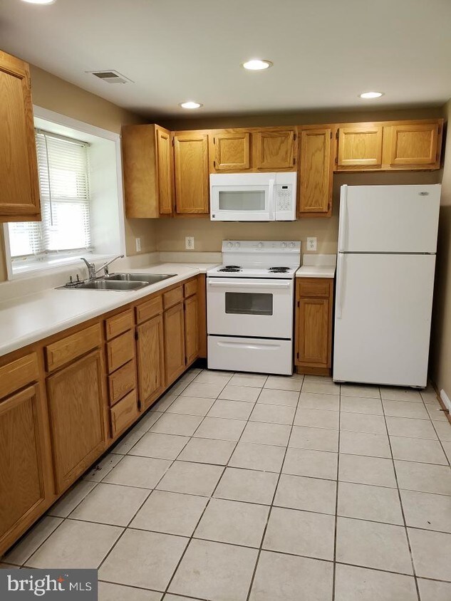 263 Fairview Rd, Louisa, VA 23093 Condo for Rent in Louisa, VA