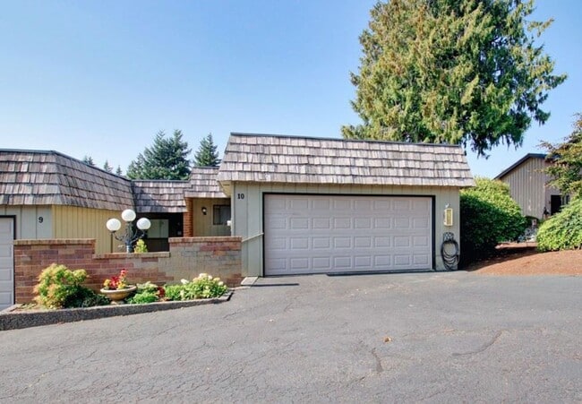 Building Photo - 12492 Gwen Dr
