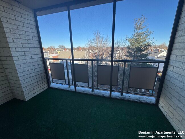 Foto del edificio - 375 Massachusetts Ave