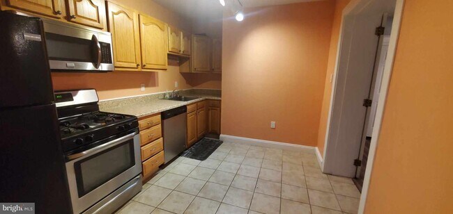 Foto del edificio - 24 N Ambler St