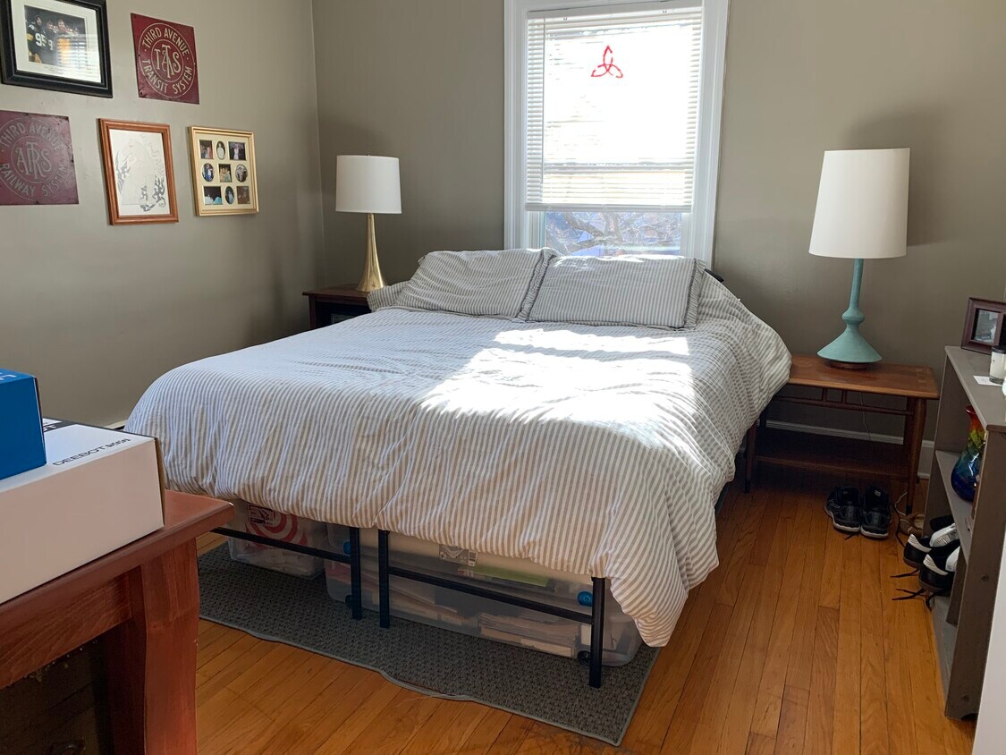 Foto del edificio - 2908 Woodland Ave