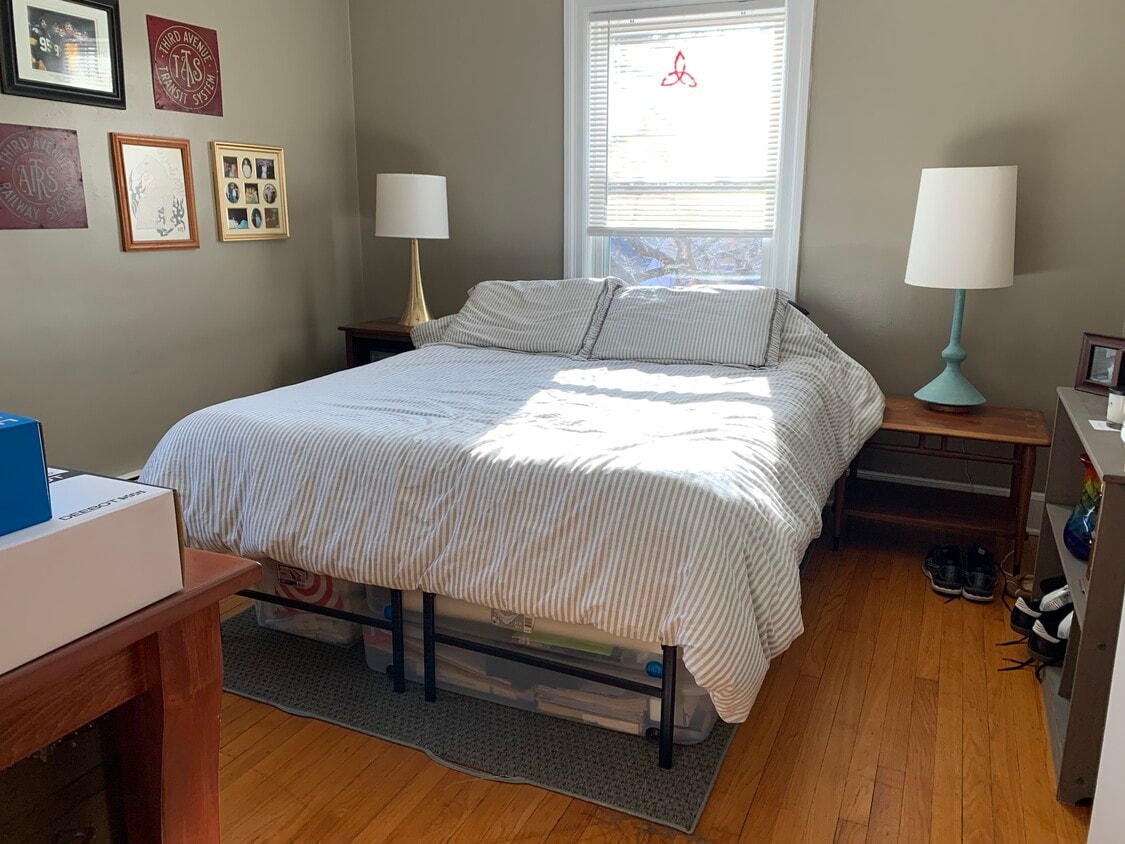 Building Photo - 2908 Woodland Ave