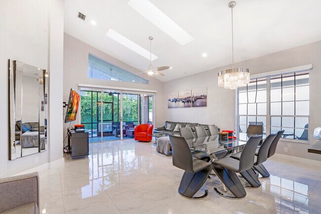 Foto del edificio - 6383 NW 24th St