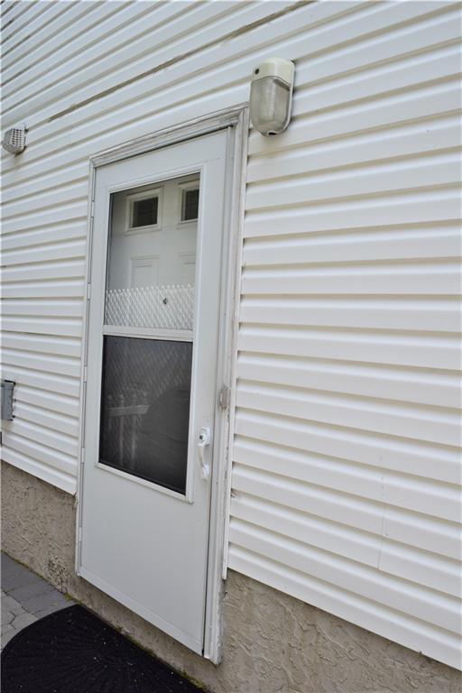 Foto del edificio - 215 Barlow Ave