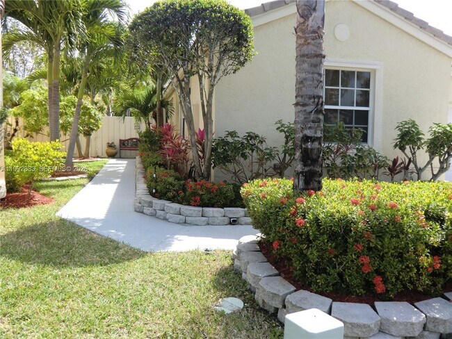 Foto del edificio - 1593 NW 158th Ave