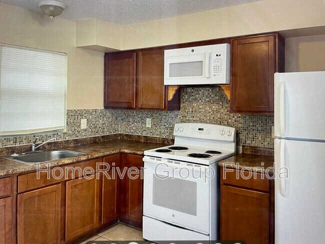 Building Photo - 1111 Tuskegee St