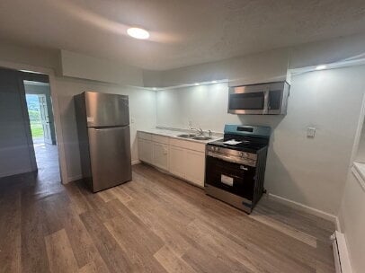 Building Photo - "Charming 2-Bed Retreat in Shenandoah - Co...