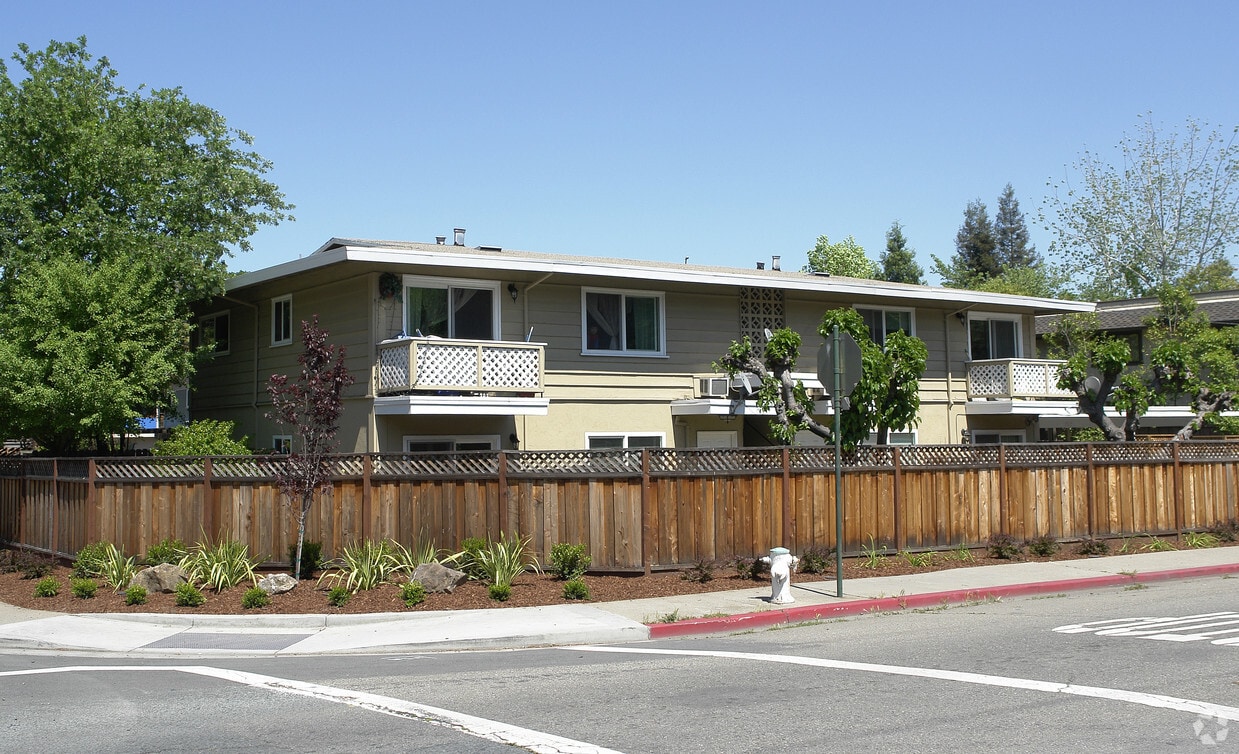 1230 Walker Ave, Walnut Creek, CA 94596 Apartments in Walnut Creek