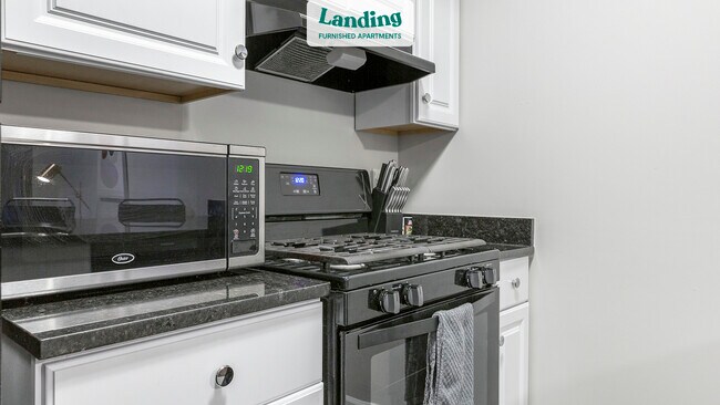 Building Photo - 9535 Benchmark Dr