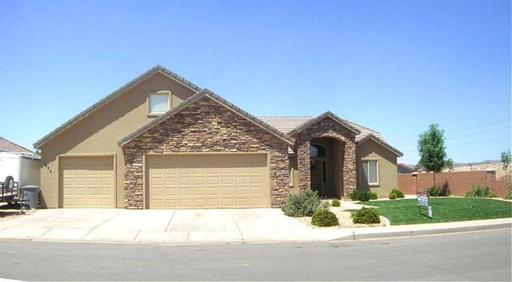 Primary Photo - 1628 S Camino Real
