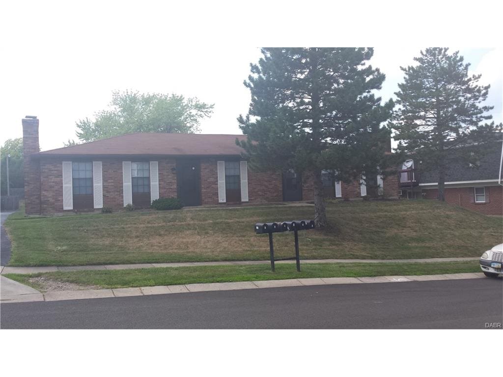 1439 Minstrel Dr, West Carrollton, OH 45449 Apartments in West