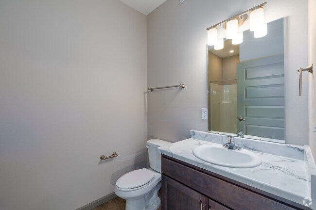 2BD 2BA Deluxe - Baño 2 - Walker Heights