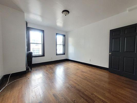 Primary Photo - 2 bedroom in Bronx NY 10452