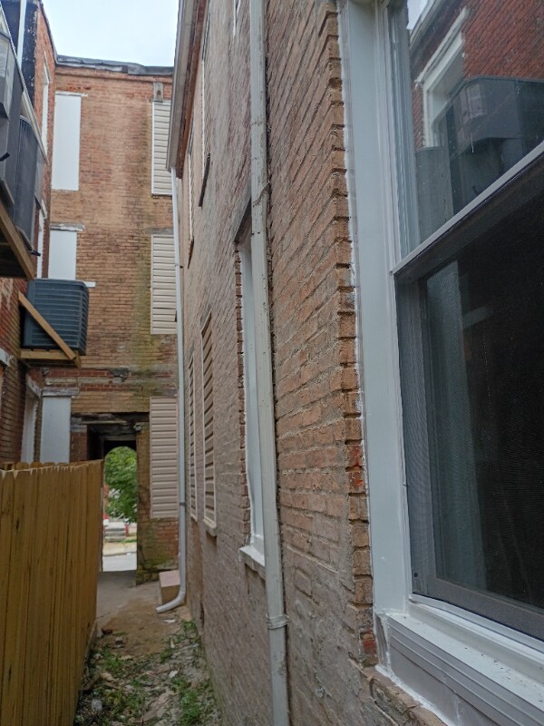 Foto del edificio - 2554 Hollins St