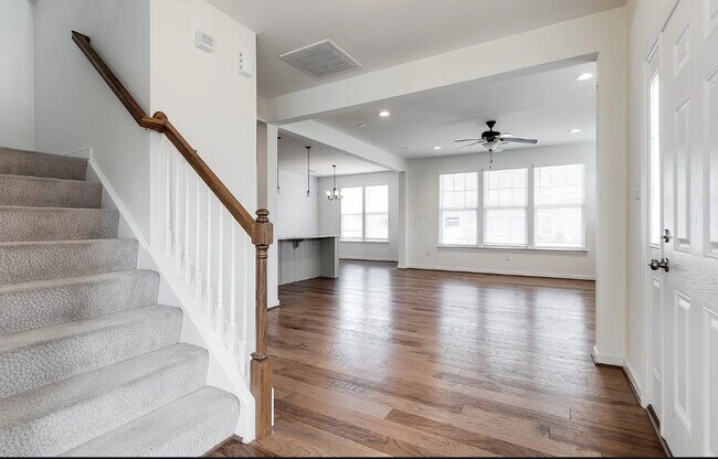 Foto del edificio - 5610 Benoni Ct