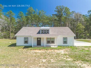Building Photo - 13770 Wildflower Ln