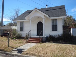 Building Photo - 408 S Tillery St