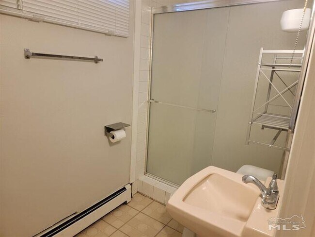 Building Photo - 1 bedroom in Reno NV 89509