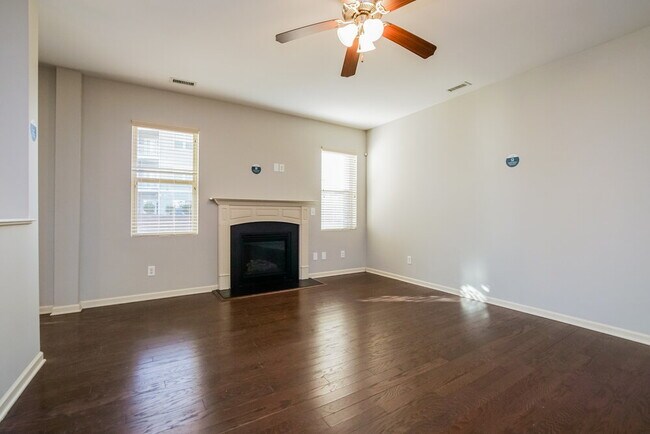 Foto del edificio - 29 Maybrook Ct