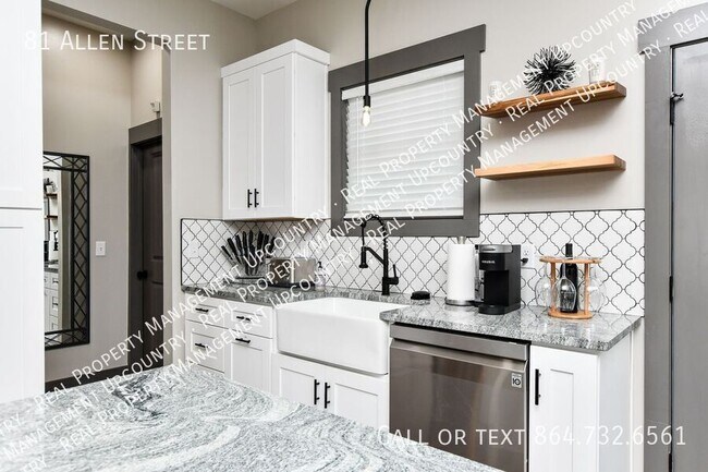 Foto del edificio - 81 Allen St