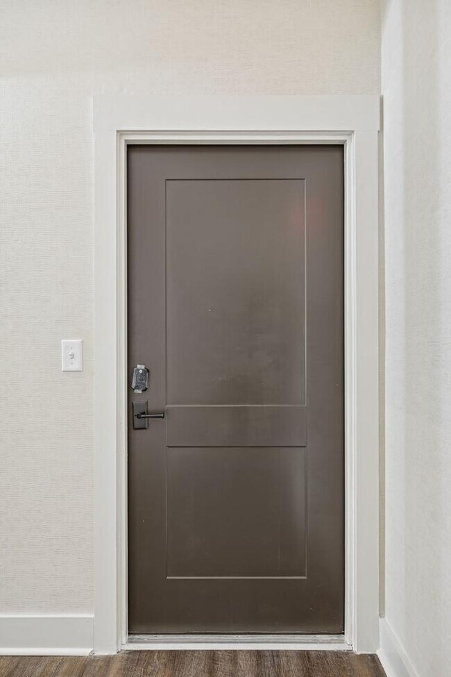 Foto del edificio - 120 N Main St