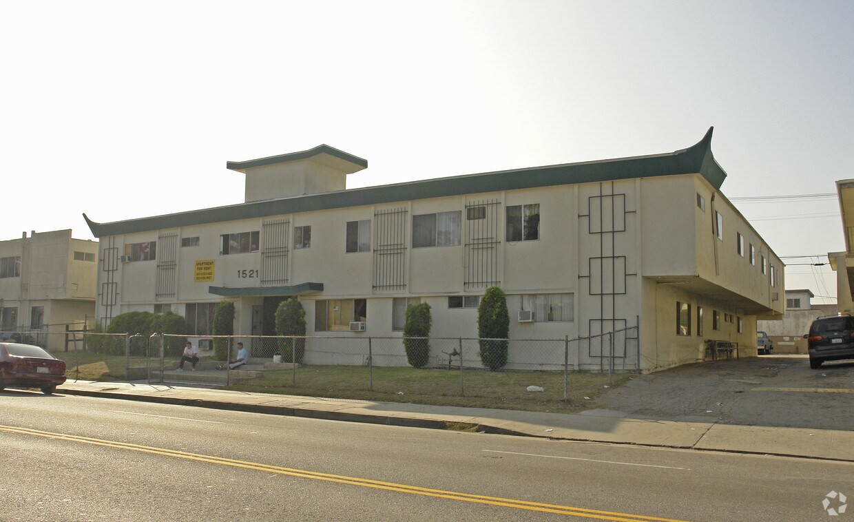 Foto principal - 1521 S Arlington Ave