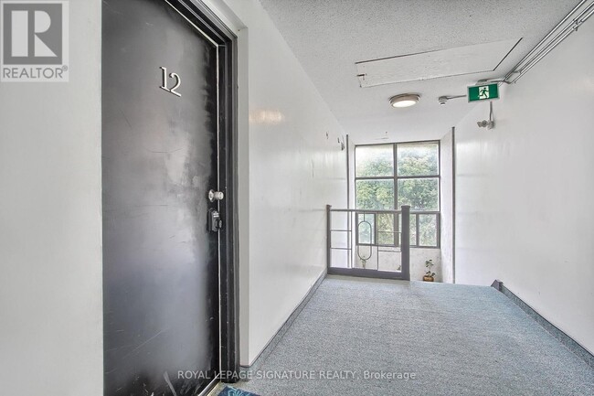 Building Photo - 136 Scanlon Ave