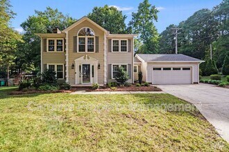 Building Photo - 2000 Mill House Ln