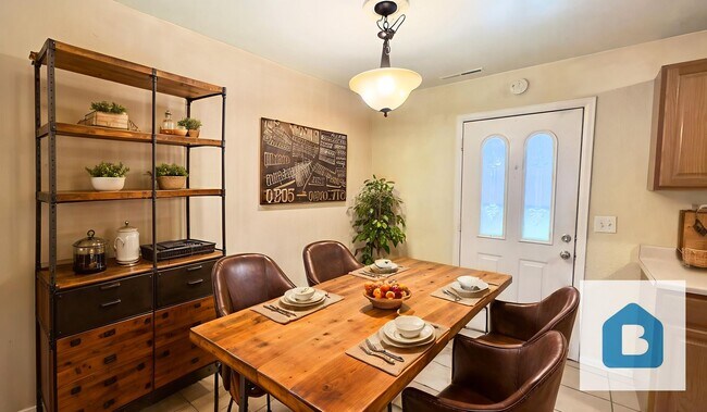 Foto del edificio - 4270 Deerfield Hills Rd
