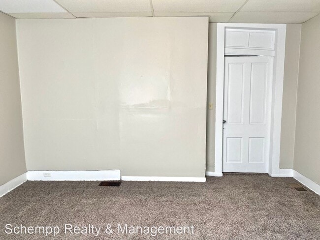 Building Photo - 3 br, 1 bath House - 2337 W. Madison