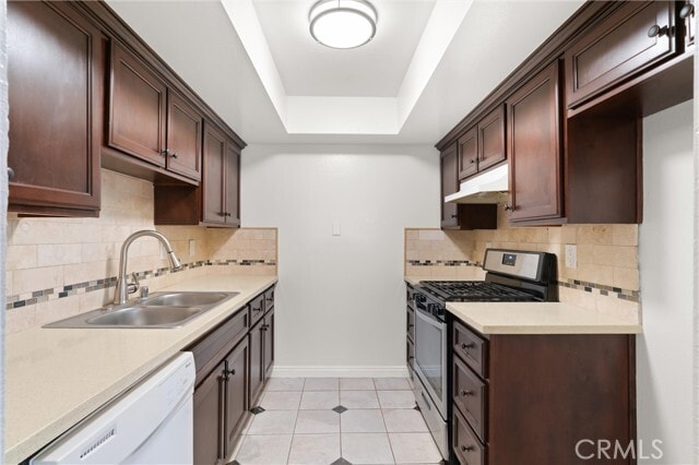 Foto del edificio - 18961 Florida St