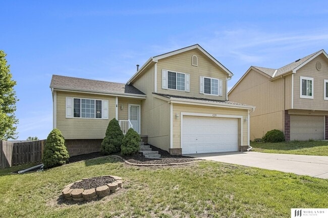Photo - 4219 N 171st Ave House