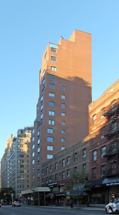 Primary Photo - 1190 Lexington Ave
