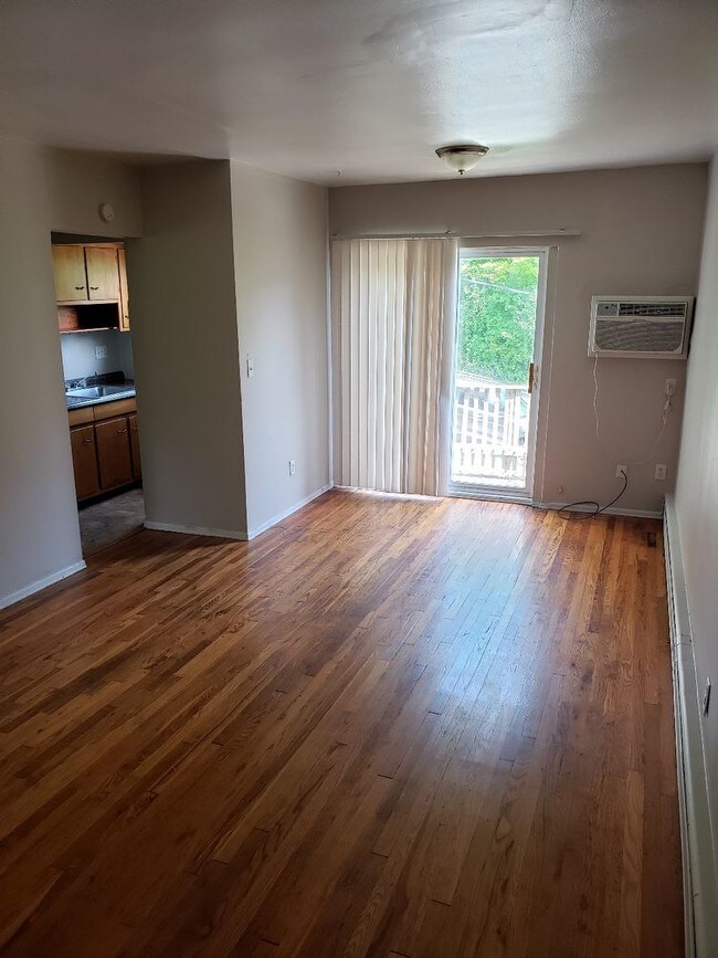 Foto del edificio - 3287 Morrison Ave
