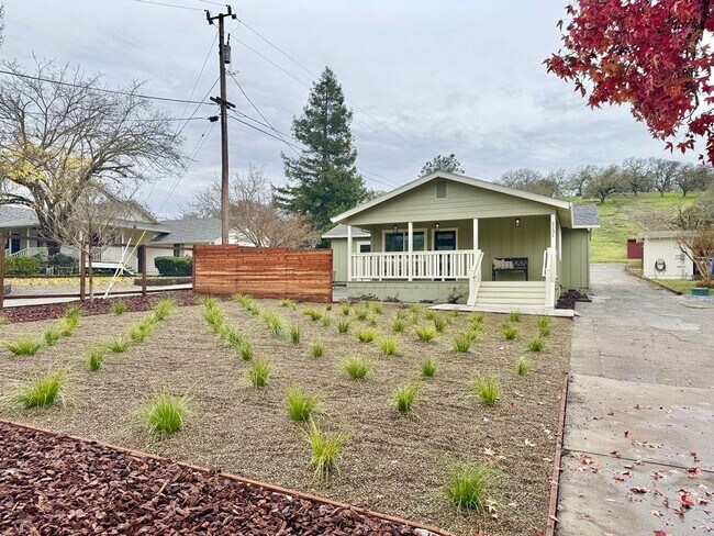 Foto del edificio - Country Living with Modern Comfort - 2BR/2...