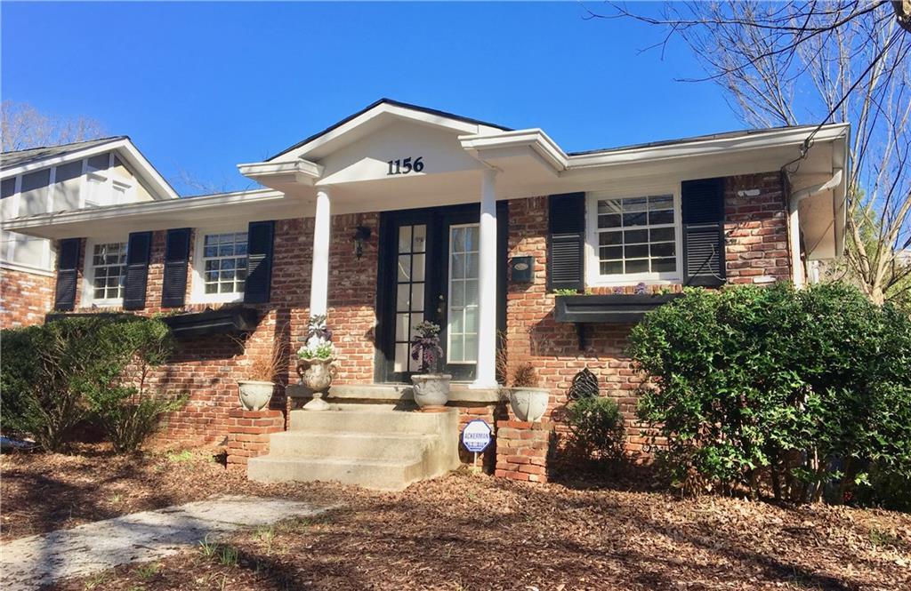 Foto principal - 1156 St Louis Pl NE