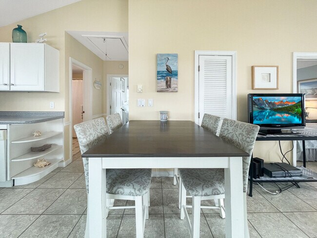 Foto del edificio - 9 Everett Ln