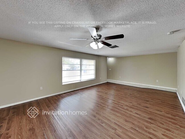 Building Photo - 8900 Phyliss Ave