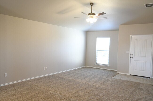 Building Photo - Beautiful Brick Home 3 bed/ 2 bath/ 2 car garage Cooper District! Spring 2026!!