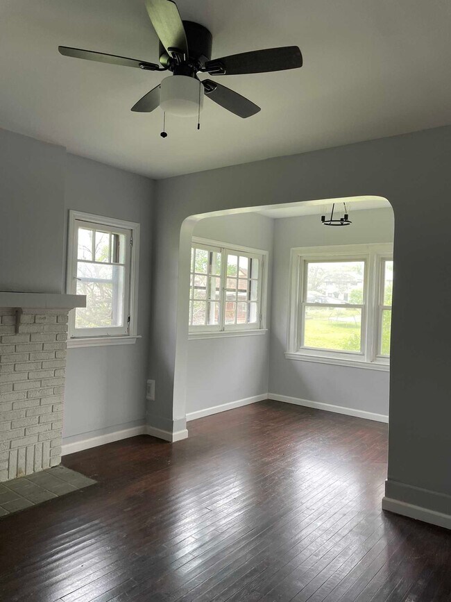 Foto del edificio - 300 Oxford Ave