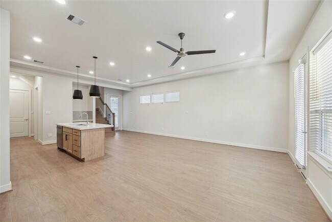 Foto del edificio - 24403 Colonial Willow Dr