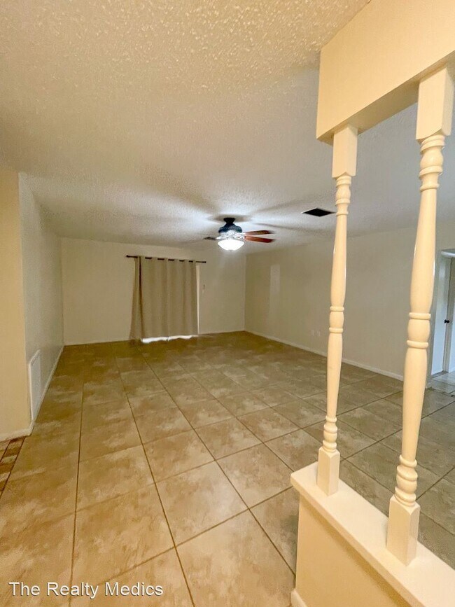 Foto del edificio - 2 br, 2 bath House - 218 Temple Cir