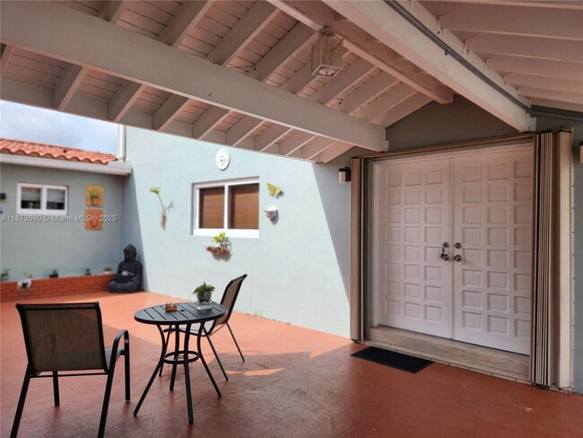 Photo - 3620 SW 106th Ave House