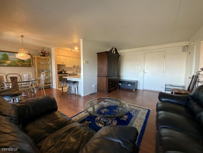 Building Photo - 4406 Charlemagne Cir