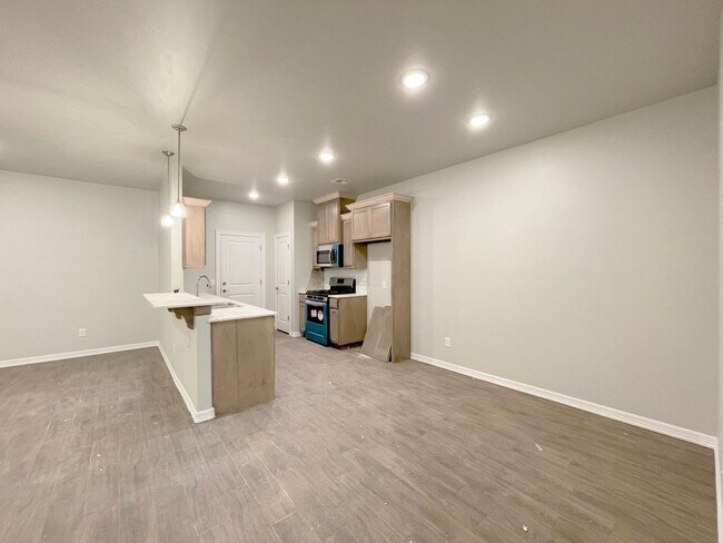 Building Photo - New Build Duplexes in Yukon Schools